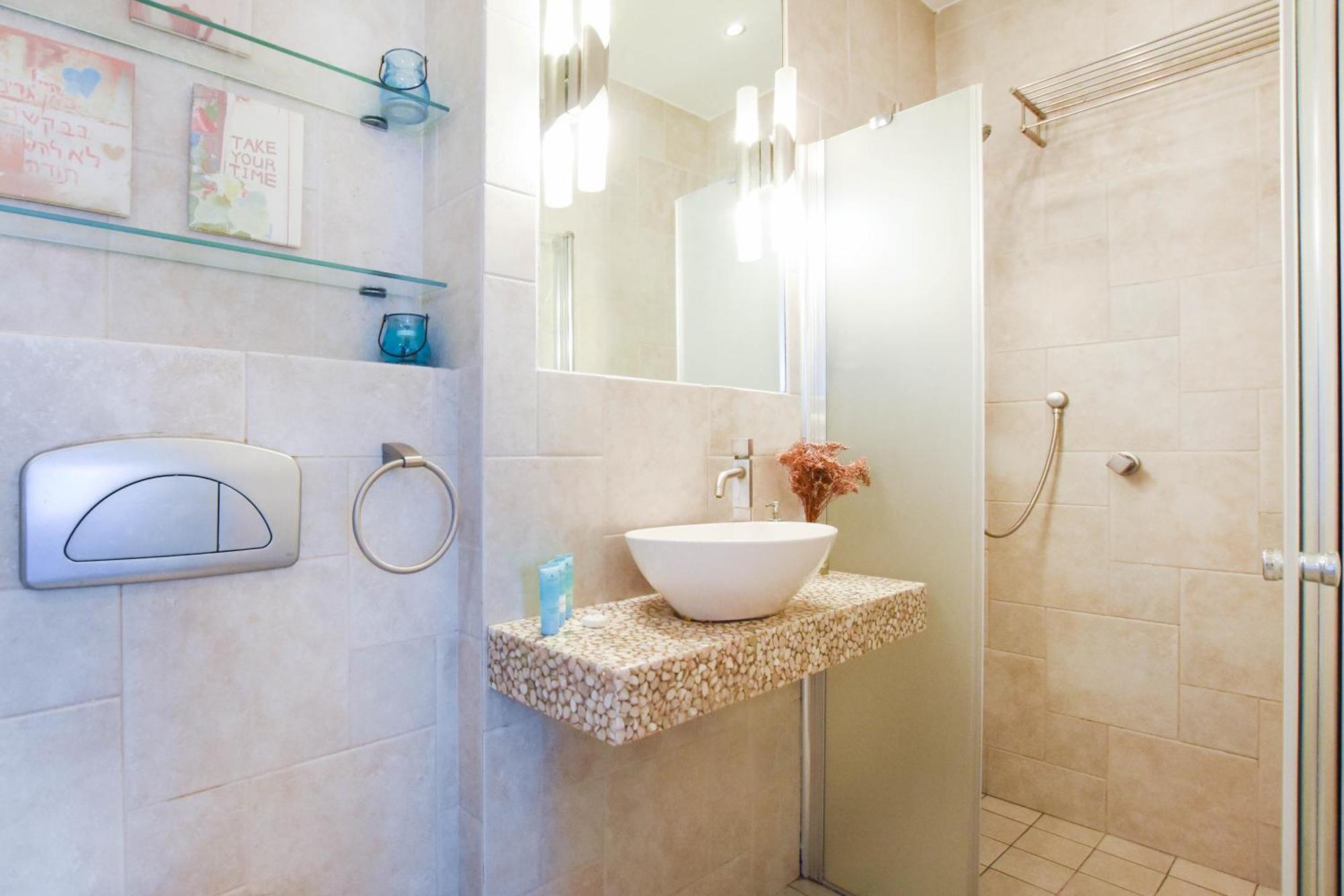 Getaway In Greece By Holyguest Apartment เทลอาวีฟ ภายนอก รูปภาพ