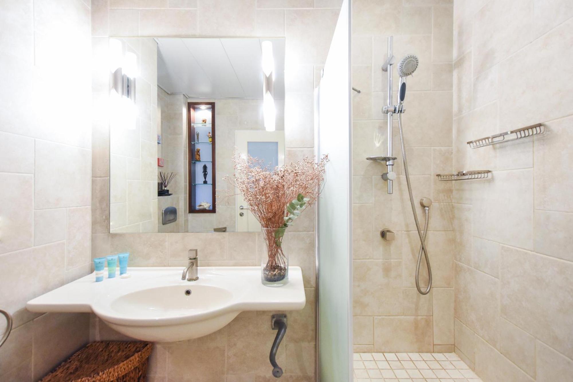 Getaway In Greece By Holyguest Apartment เทลอาวีฟ ภายนอก รูปภาพ